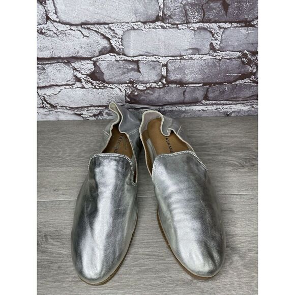 Lucky Brand Metallic Silver Leather Slip On Loafers Flats Shoes Women 11M US/43 - Picture 2 of 16